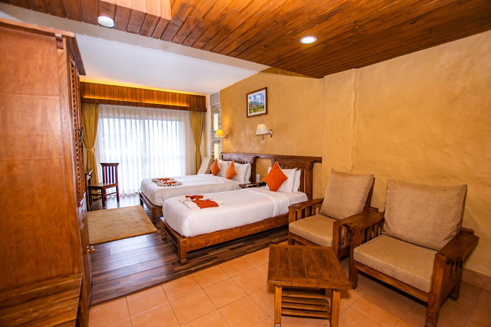 Pokhara Batika Otel Dış mekan fotoğraf