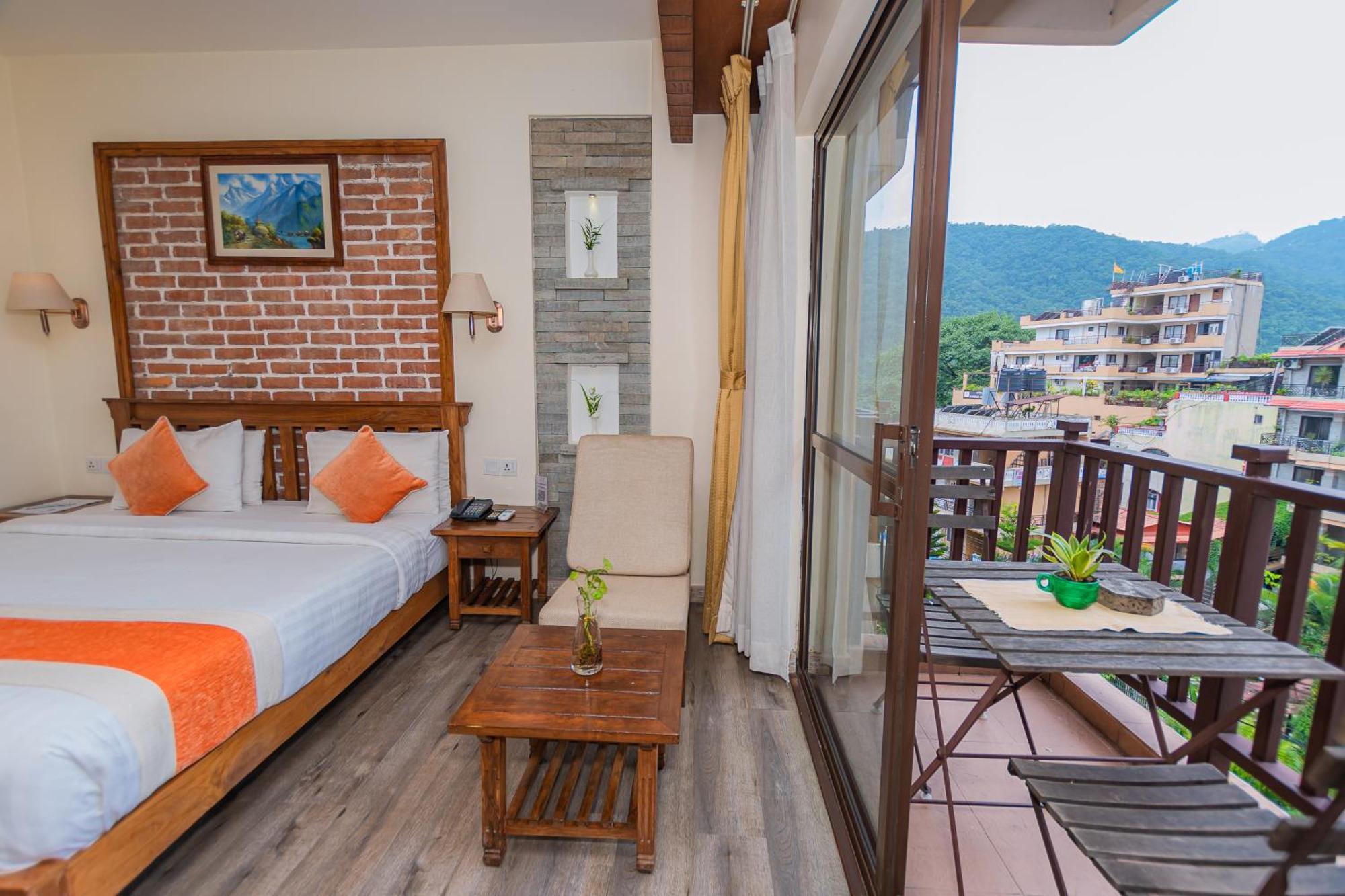 Pokhara Batika Otel Dış mekan fotoğraf