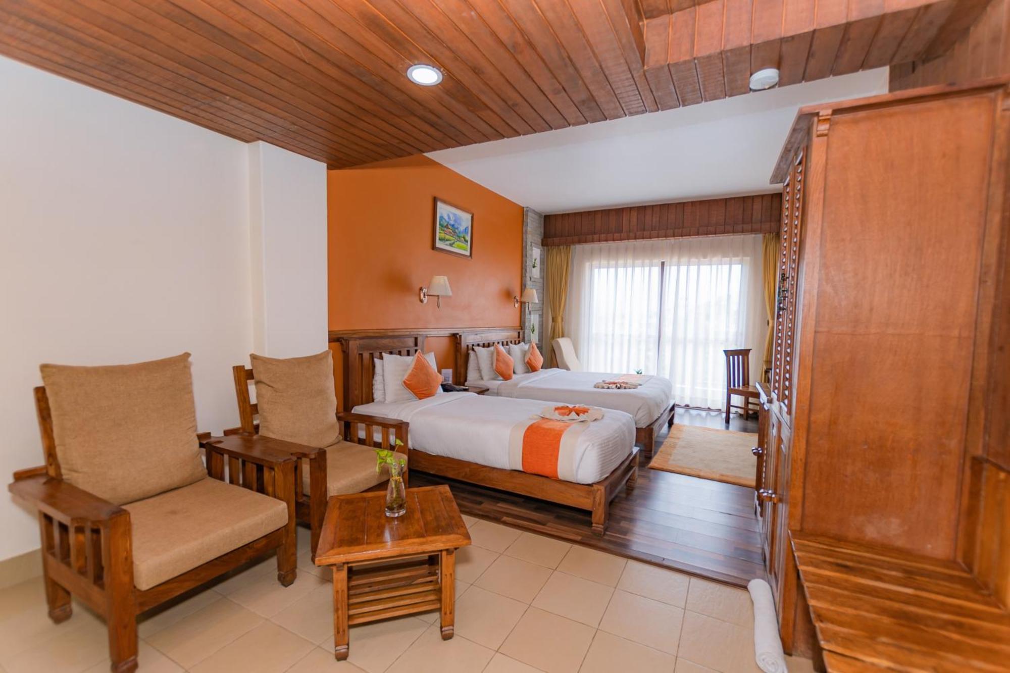 Pokhara Batika Otel Dış mekan fotoğraf
