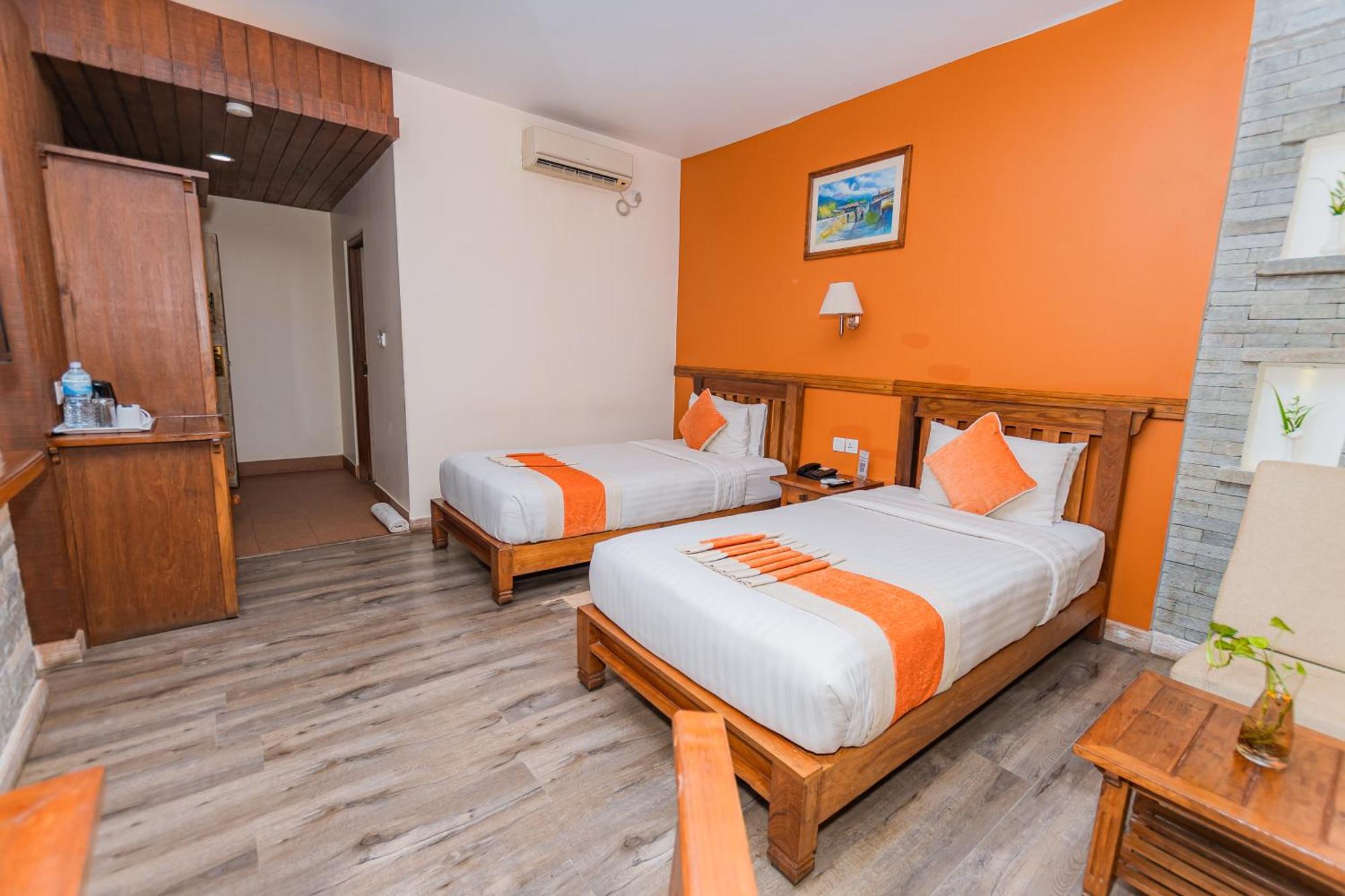 Pokhara Batika Otel Dış mekan fotoğraf